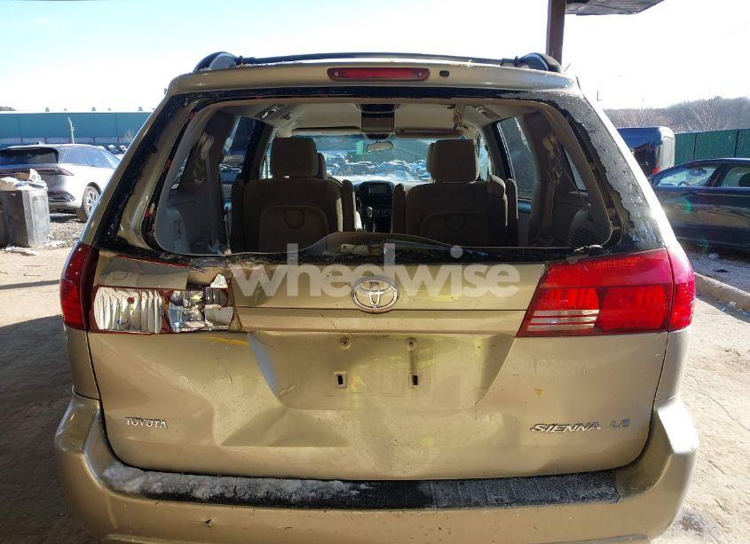 Photo 6 of 2005 Toyota Sienna LE (VIN 5TDZA23C85S315056)
