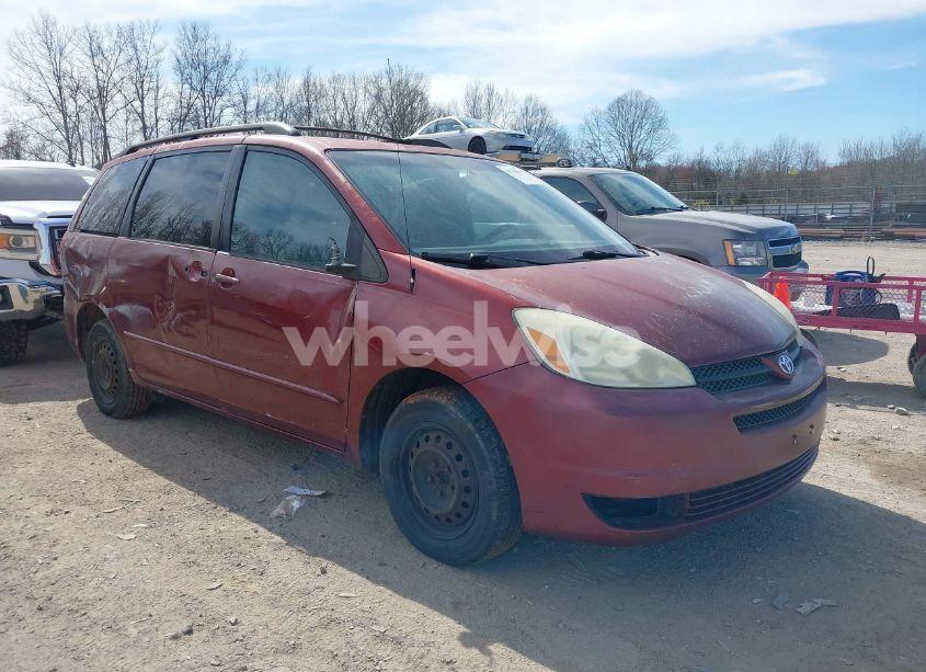 2005 Toyota Sienna LE (VIN 5TDZA23C85S329510) main photo