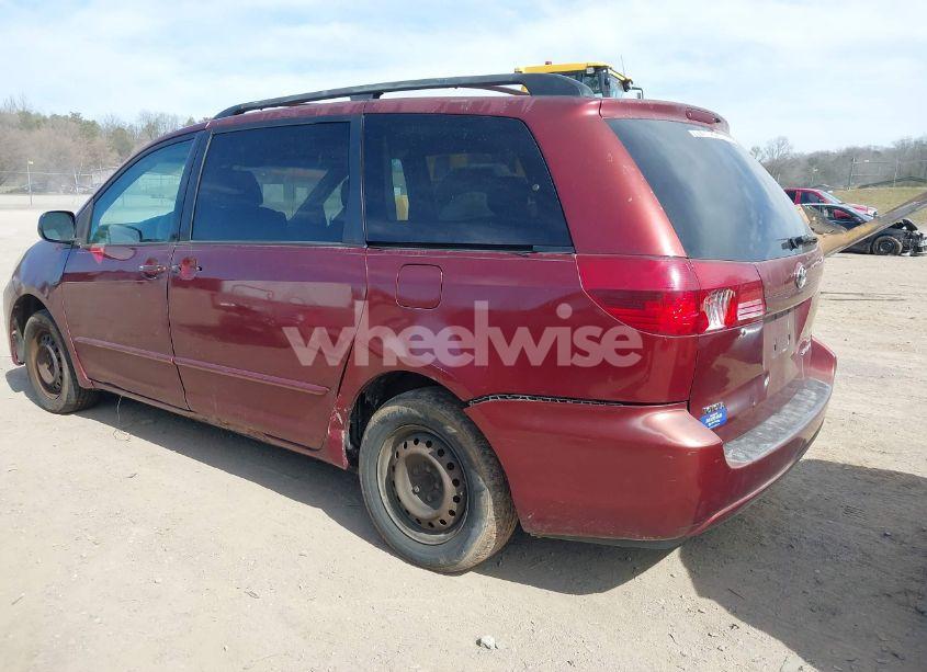 Photo 3 of 2005 Toyota Sienna LE (VIN 5TDZA23C85S329510)