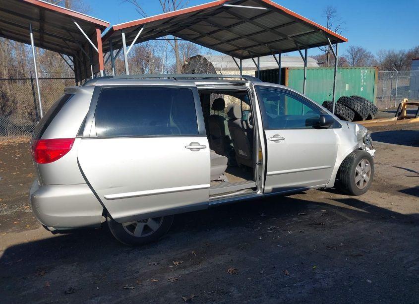 Photo 13 of 2006 Toyota Sienna LE (VIN 5TDZA23C86S387943)