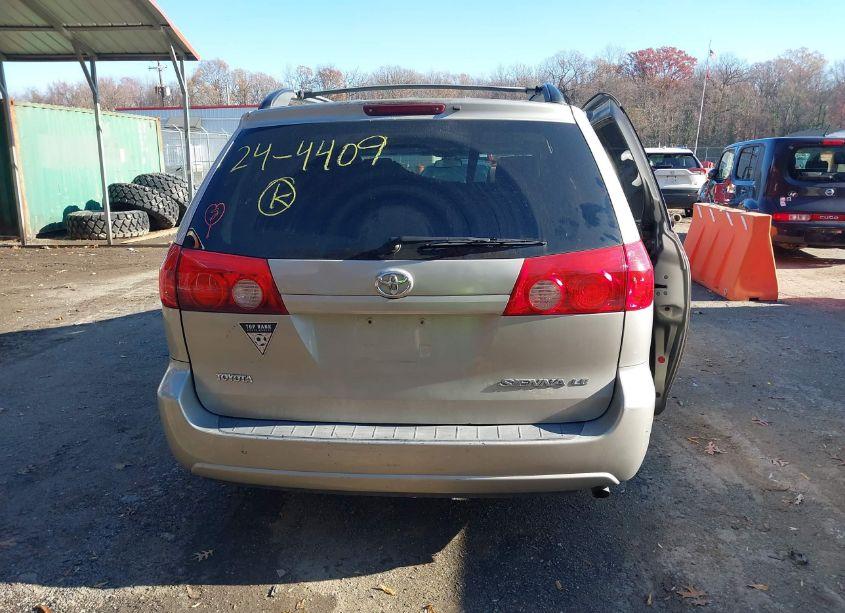 Photo 16 of 2006 Toyota Sienna LE (VIN 5TDZA23C86S387943)