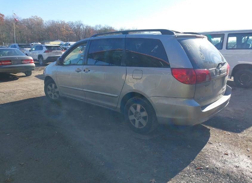 Photo 3 of 2006 Toyota Sienna LE (VIN 5TDZA23C86S387943)