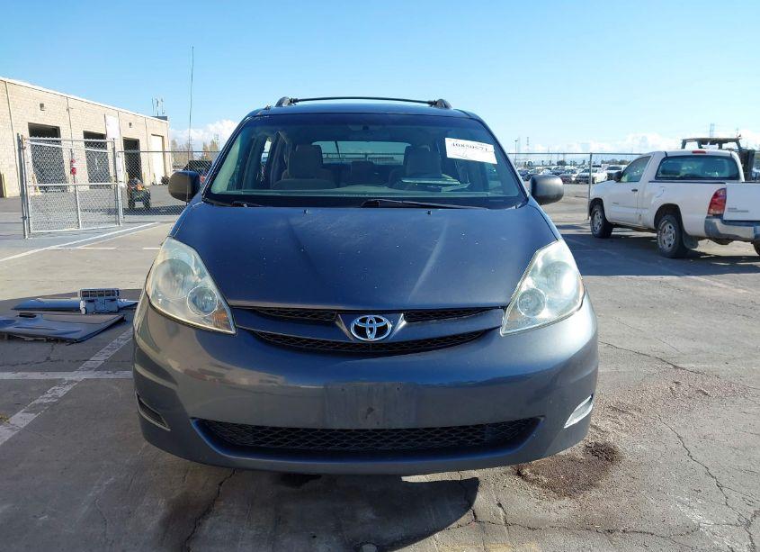 Photo 13 of 2006 Toyota Sienna LE (VIN 5TDZA23C86S443556)