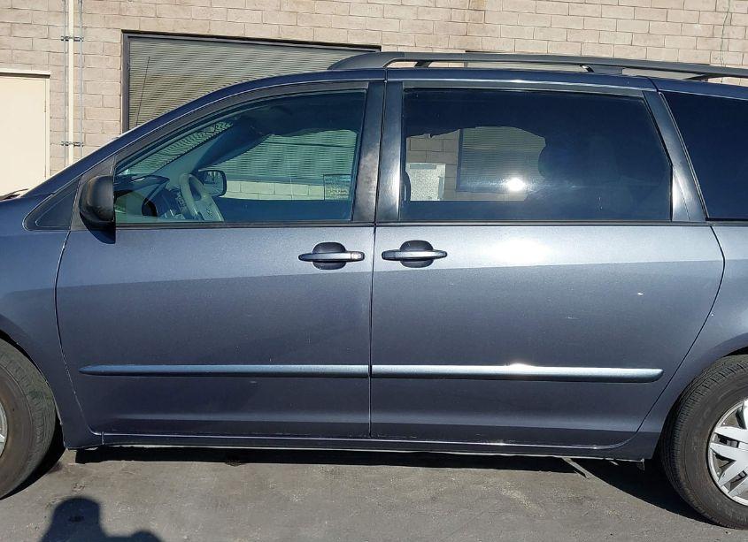 Photo 15 of 2006 Toyota Sienna LE (VIN 5TDZA23C86S443556)