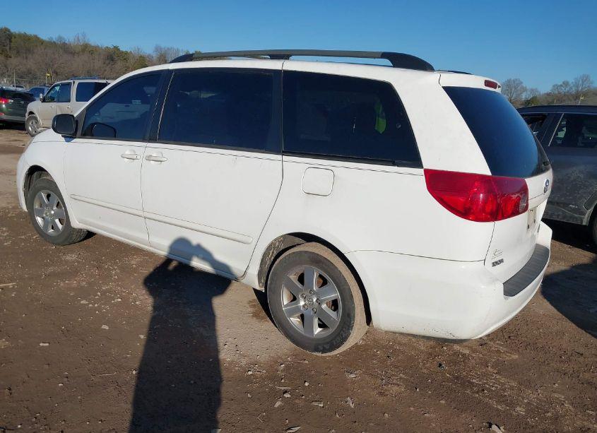 Photo 3 of 2006 Toyota Sienna LE (VIN 5TDZA23C86S574051)