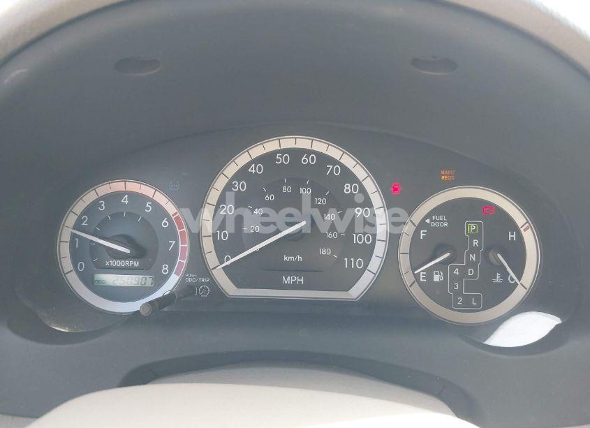 Photo 7 of 2004 Toyota Sienna CE (VIN 5TDZA23C94S017632)