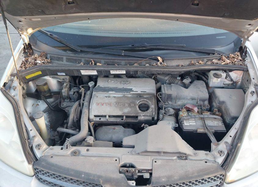 Photo 10 of 2004 Toyota Sienna CE (VIN 5TDZA23C94S034110)