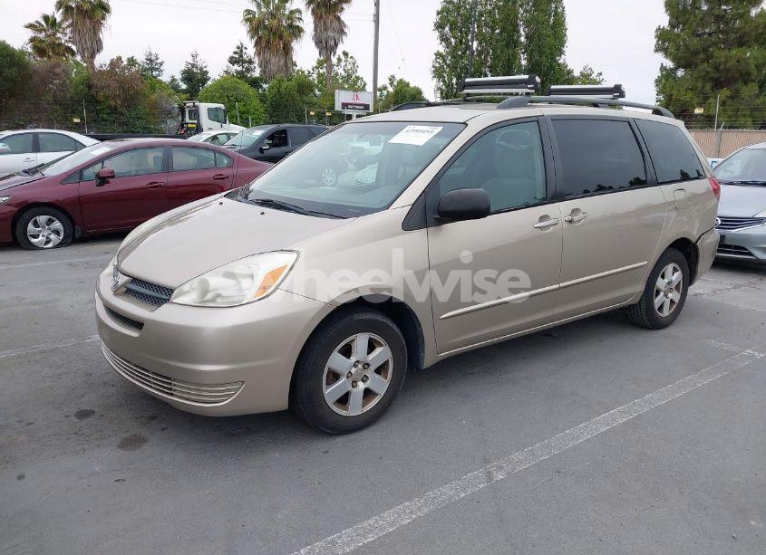 Photo 2 of 2004 Toyota Sienna LE (VIN 5TDZA23C94S170754)