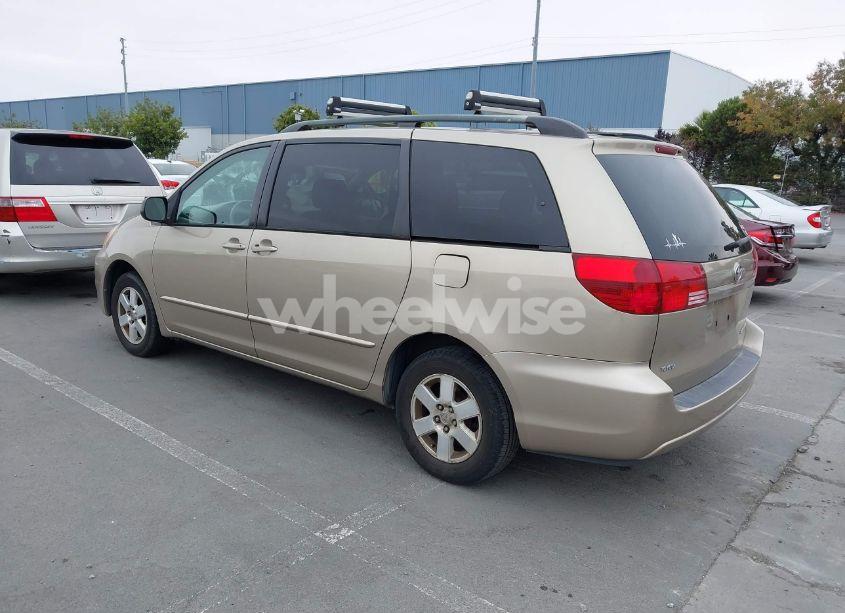 Photo 3 of 2004 Toyota Sienna LE (VIN 5TDZA23C94S170754)