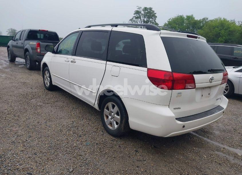 Photo 3 of 2005 Toyota Sienna LE (VIN 5TDZA23C95S246054)