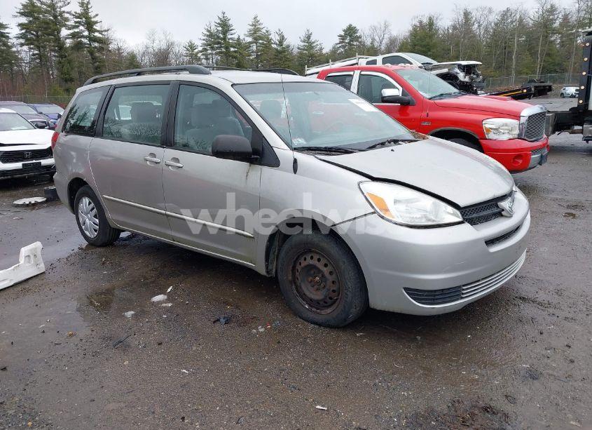 2005 Toyota Sienna CE (VIN 5TDZA23C95S309539) main photo