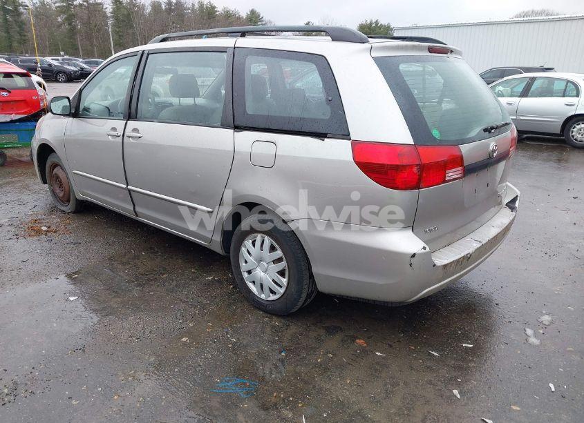 Photo 3 of 2005 Toyota Sienna CE (VIN 5TDZA23C95S309539)