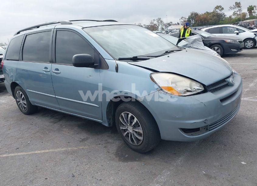 2005 Toyota Sienna LE (VIN 5TDZA23C95S351046) main photo
