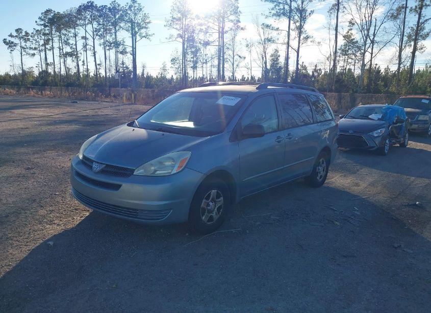 Photo 2 of 2005 Toyota Sienna LE (VIN 5TDZA23C95S384581)