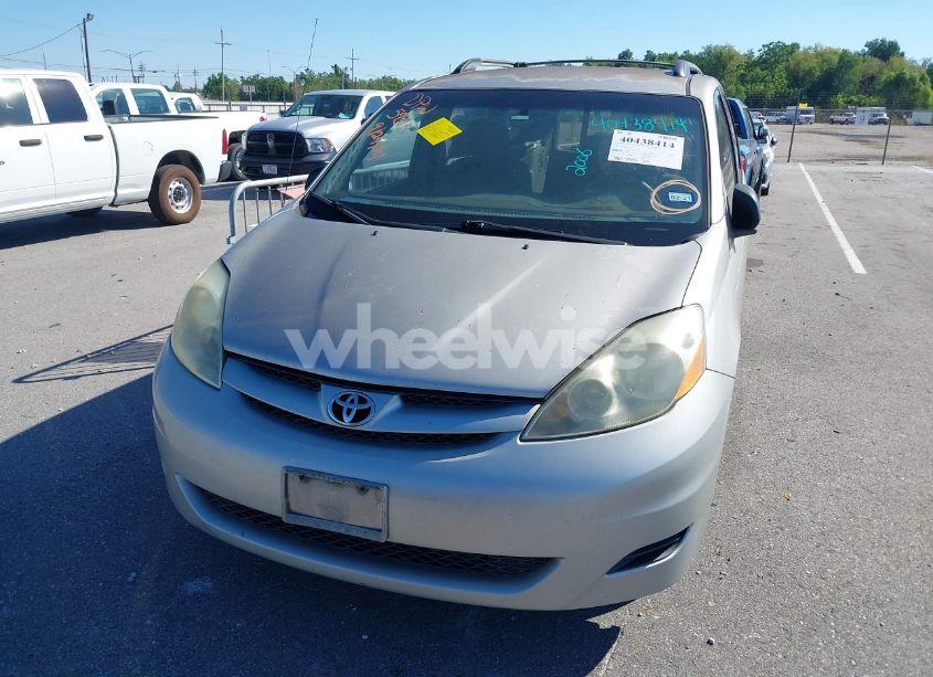 Photo 6 of 2006 Toyota Sienna CE (VIN 5TDZA23C96S421467)