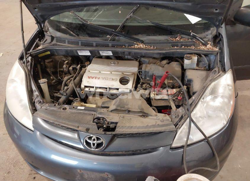 Photo 10 of 2006 Toyota Sienna LE (VIN 5TDZA23C96S440567)