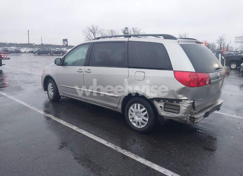 Photo 3 of 2006 Toyota Sienna LE (VIN 5TDZA23C96S503148)