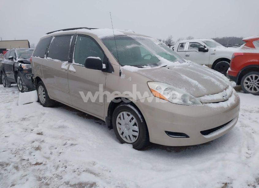 2006 Toyota Sienna LE (VIN 5TDZA23C96S504347) main photo