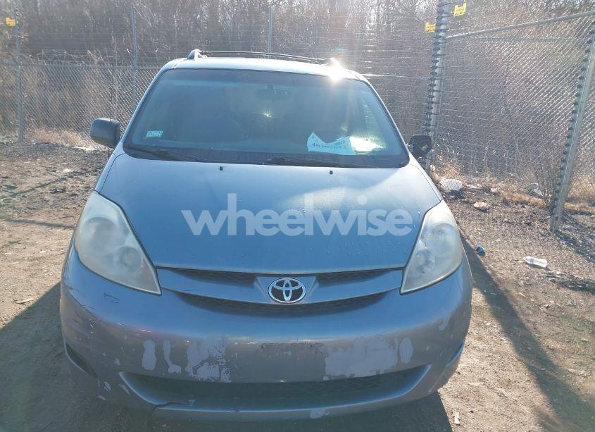 Photo 6 of 2006 Toyota Sienna LE (VIN 5TDZA23C96S534903)