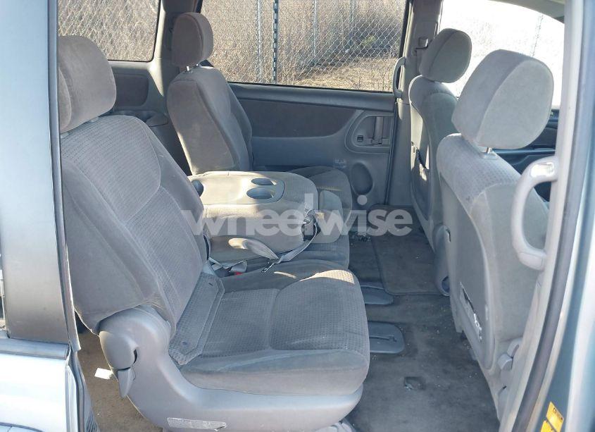 Photo 8 of 2006 Toyota Sienna LE (VIN 5TDZA23C96S534903)