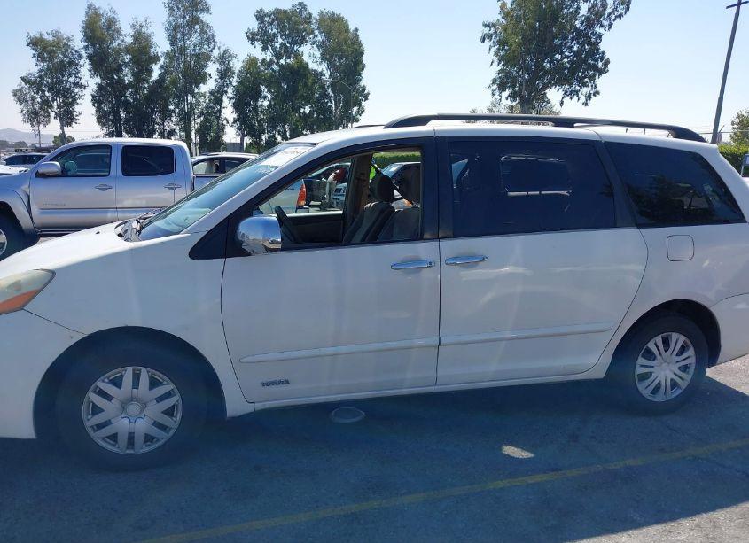 Photo 14 of 2006 Toyota Sienna LE (VIN 5TDZA23C96S547778)