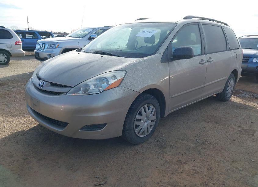 Photo 2 of 2006 Toyota Sienna LE (VIN 5TDZA23C96S556979)