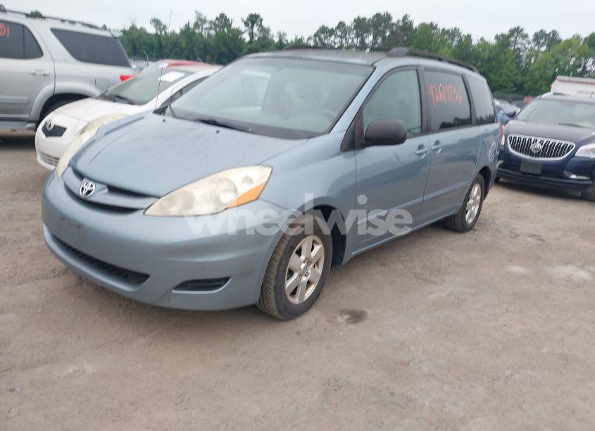 Photo 2 of 2006 Toyota Sienna LE (VIN 5TDZA23C96S561390)