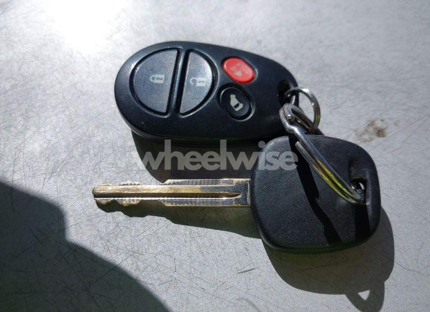 Photo 11 of 2006 Toyota Sienna LE (VIN 5TDZA23C96S561955)