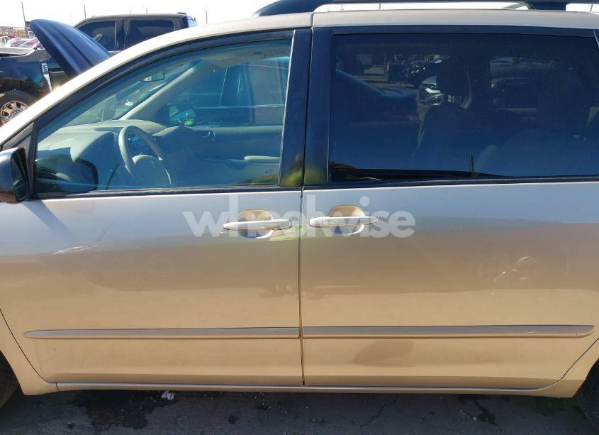 Photo 14 of 2006 Toyota Sienna LE (VIN 5TDZA23C96S561955)