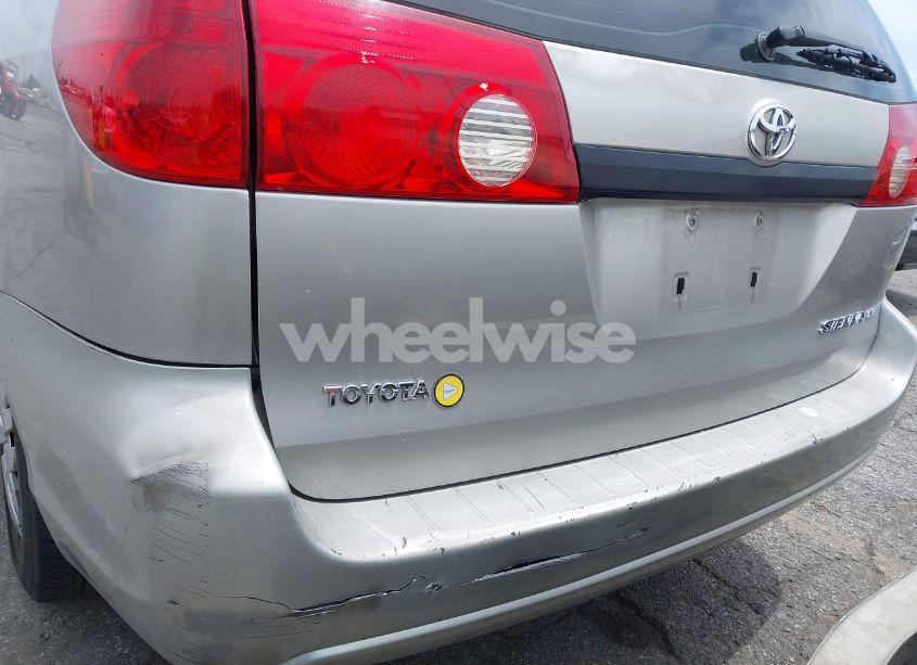 Photo 12 of 2006 Toyota Sienna CE (VIN 5TDZA23C96S571501)