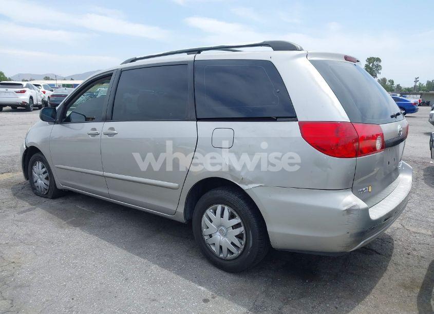 Photo 3 of 2006 Toyota Sienna CE (VIN 5TDZA23C96S571501)