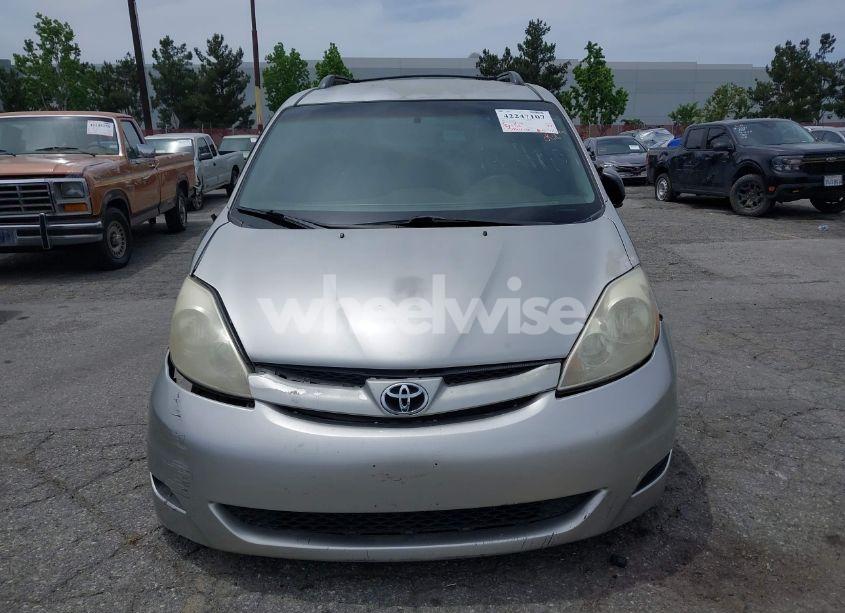 Photo 6 of 2006 Toyota Sienna CE (VIN 5TDZA23C96S571501)