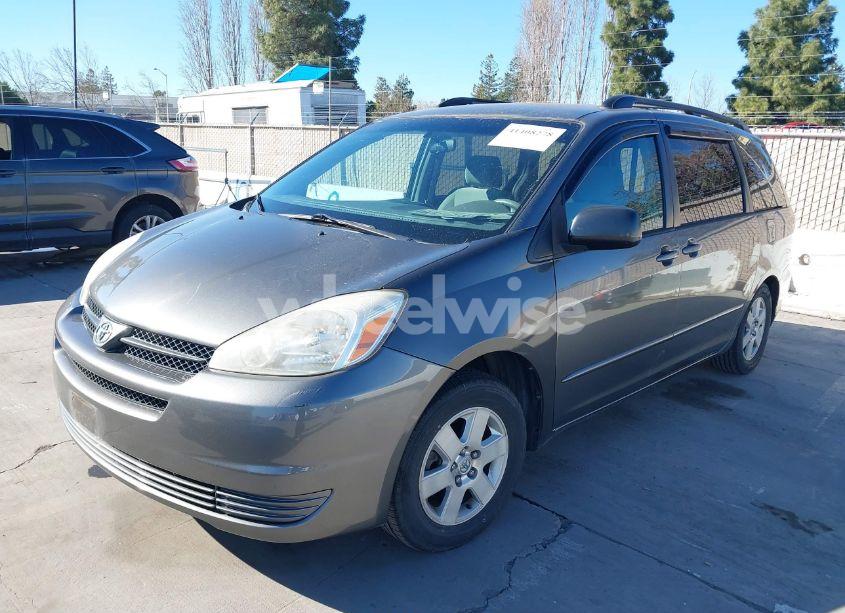Photo 2 of 2004 Toyota Sienna LE (VIN 5TDZA23CX4S086684)