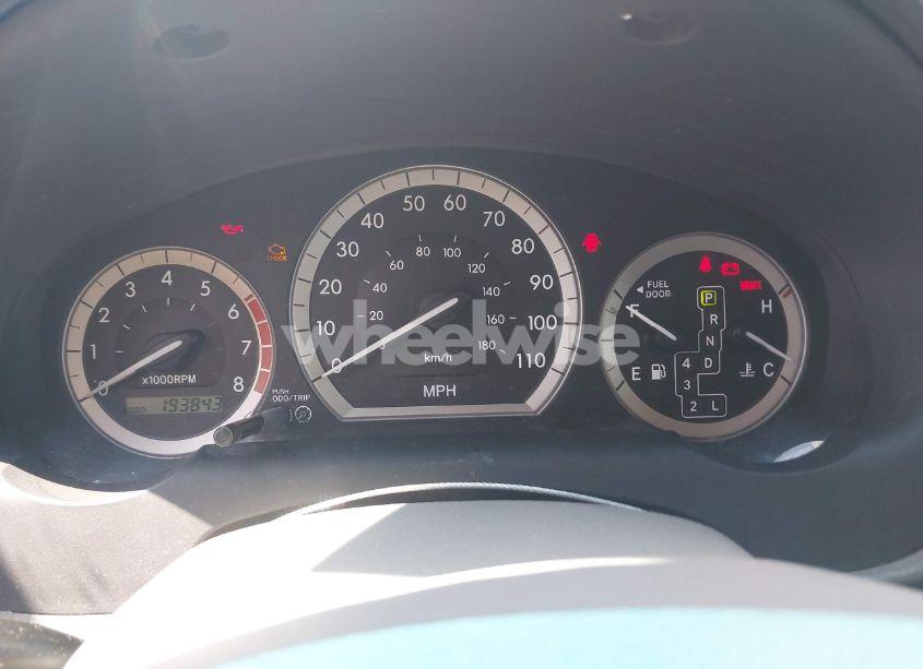 Photo 7 of 2004 Toyota Sienna LE (VIN 5TDZA23CX4S161044)