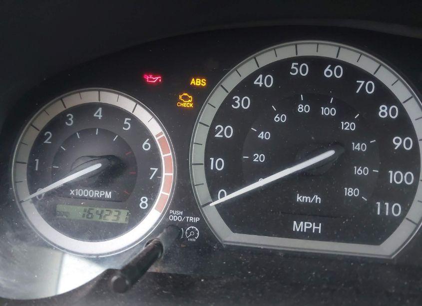 Photo 7 of 2004 Toyota Sienna LE (VIN 5TDZA23CX4S175428)