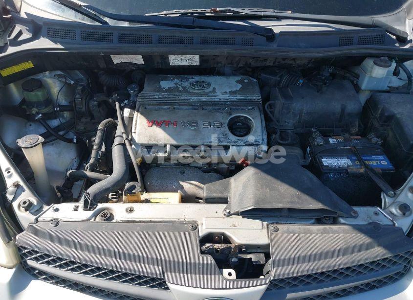 Photo 10 of 2004 Toyota Sienna LE (VIN 5TDZA23CX4S210033)