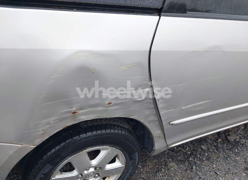 Photo 13 of 2005 Toyota Sienna LE (VIN 5TDZA23CX5S333767)