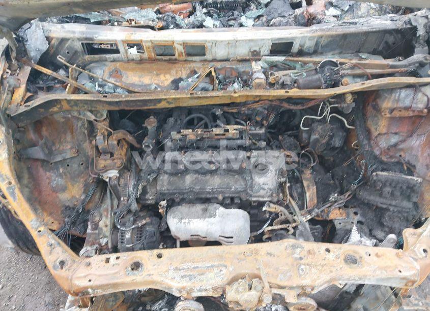 Photo 10 of 2005 Toyota Sienna LE (VIN 5TDZA23CX5S357373)