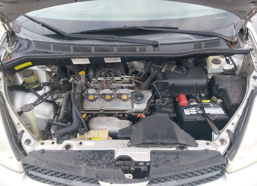 Photo 10 of 2005 Toyota Sienna CE (VIN 5TDZA23CX5S369670)
