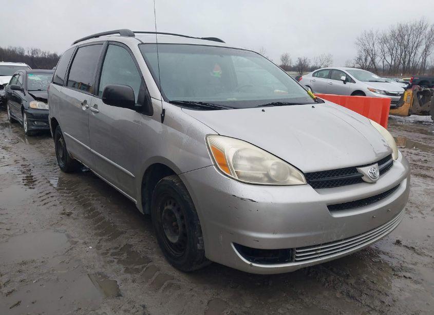 2005 Toyota Sienna LE (VIN 5TDZA23CX5S373461) main photo