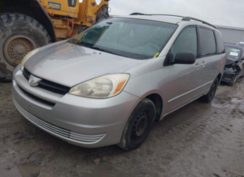 Photo 2 of 2005 Toyota Sienna LE (VIN 5TDZA23CX5S373461)