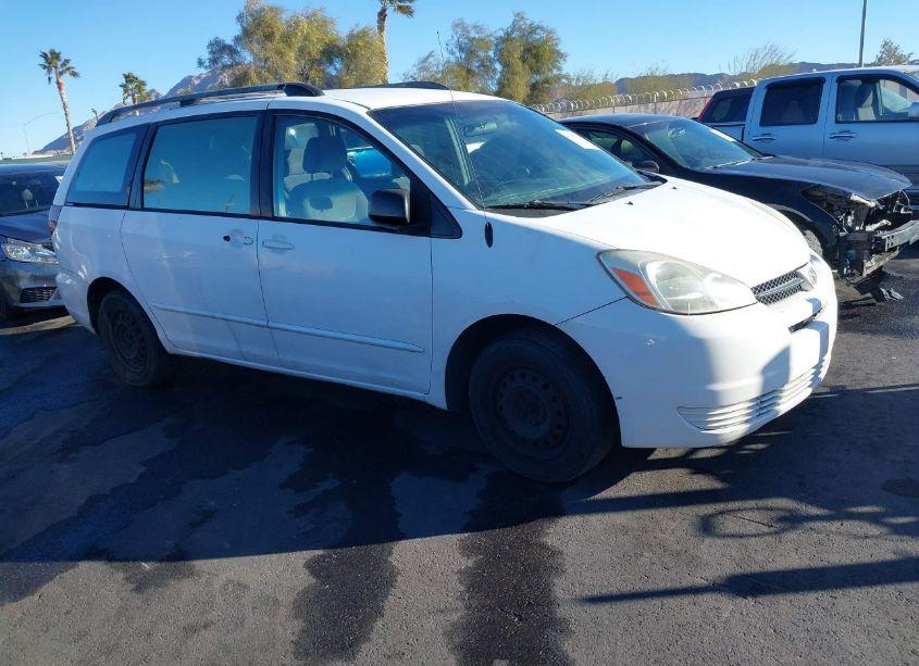 2005 Toyota Sienna CE (VIN 5TDZA23CX5S376165) main photo