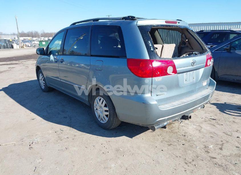 Photo 3 of 2006 Toyota Sienna LE (VIN 5TDZA23CX6S433465)
