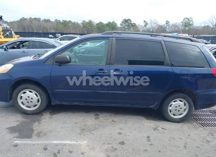 Photo 14 of 2006 Toyota Sienna LE (VIN 5TDZA23CX6S455451)