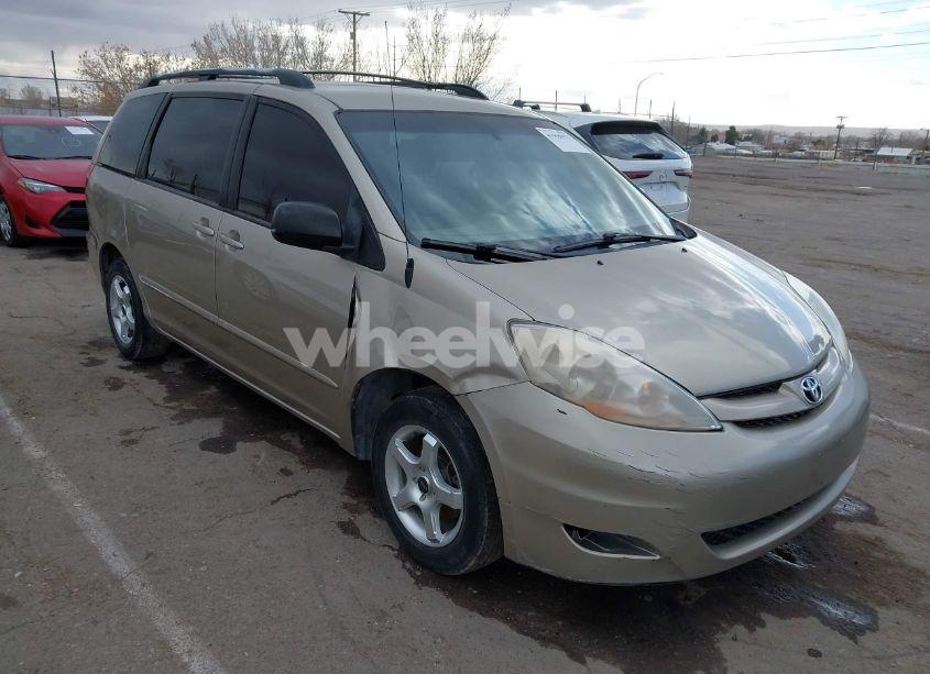 2006 Toyota Sienna LE (VIN 5TDZA23CX6S577758) main photo
