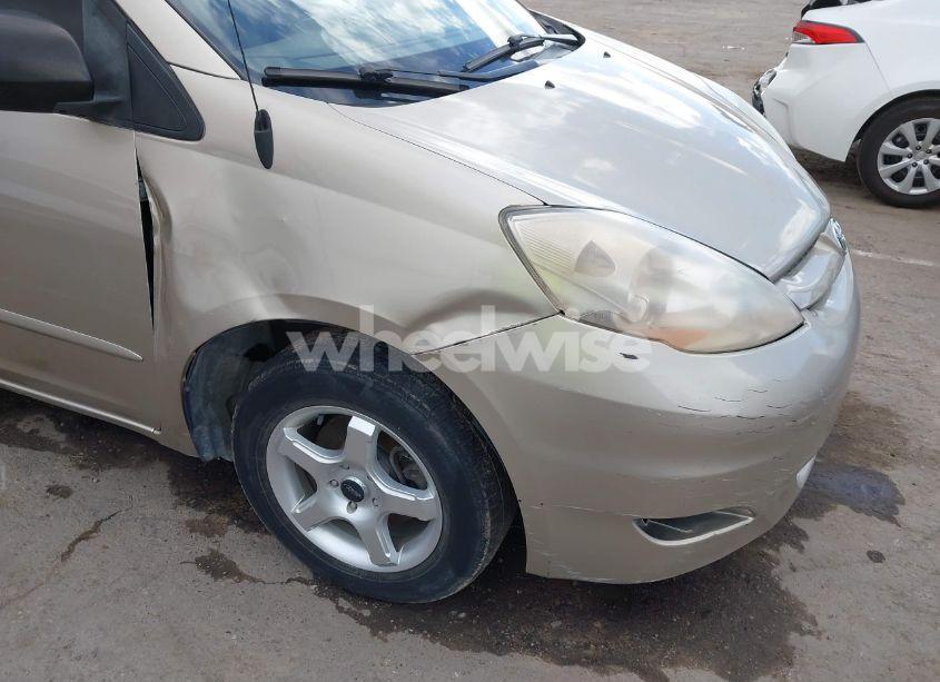 Photo 6 of 2006 Toyota Sienna LE (VIN 5TDZA23CX6S577758)