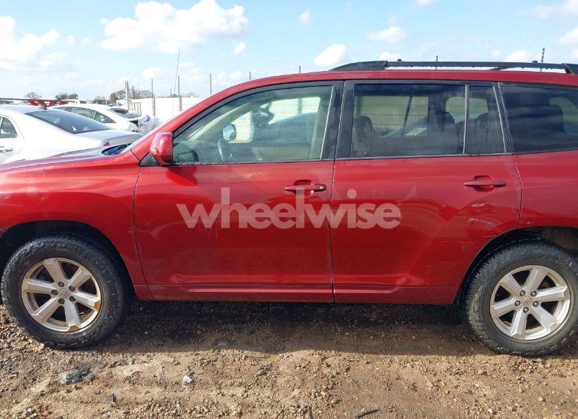 Photo 14 of 2010 Toyota Highlander (VIN 5TDZA3EH0AS002401)