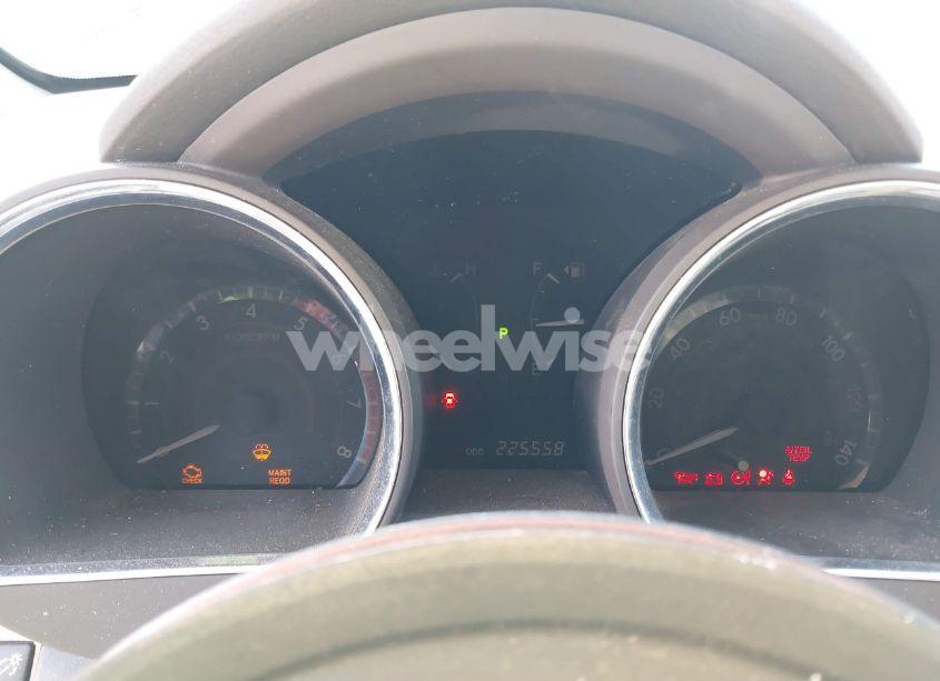 Photo 7 of 2010 Toyota Highlander (VIN 5TDZA3EH0AS002401)