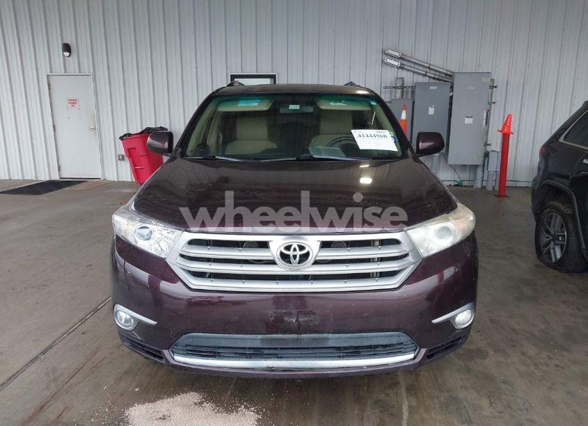 Photo 12 of 2011 Toyota Highlander SE (VIN 5TDZA3EH0BS015313)