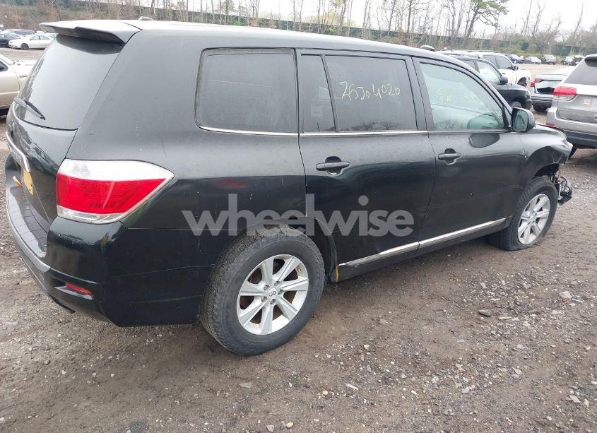 Photo 4 of 2012 Toyota Highlander (VIN 5TDZA3EH0CS024692)